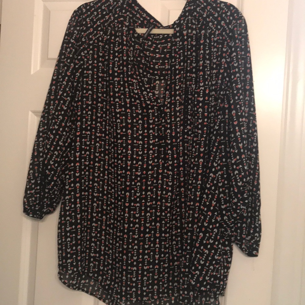 3X tribal print 3/4 sleeves blouse